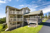 Newly Renovated Snowshoe Summit Condo 101A 3BR/2BA Near Ski Village W/Parking!