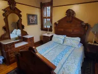 Julian House Hotels in Pierce County