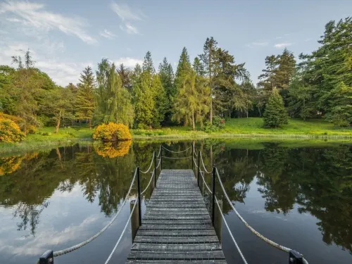 Kennedy Cottage - Traditional 3 Bedroom Cottage on Beautiful Blairquhan estate Hotels in Maybole