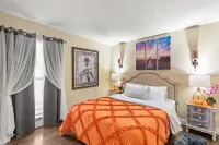 3BR Roman Oasis: Caesar's Place + Heated Pool