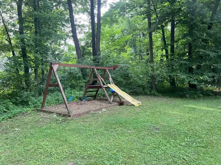 Home with Lake Access and 2023 Tri-toon available to rent