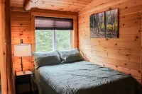 Direct Trail Access - 5Bdrm + 2BA - 9Beds + Game Room