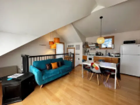 Adorable newly built 1-bedroom guesthouse with Sauna