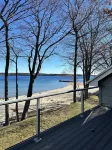 Condo in world class Leelanau Peninsula, Suttons Bay Beach Condo