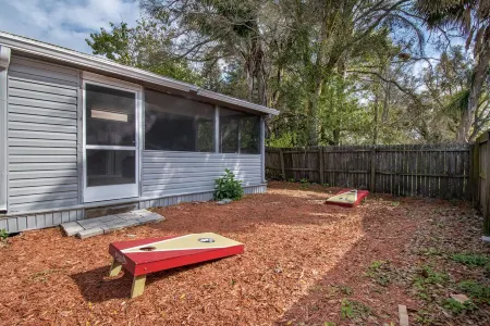 Sunshine Stay 3Bed 2Bath Oasis Near Beaches And Downtown St Petersburg Отели рядом с достопримечательностью «Island Bamboo»