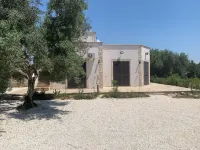 Casa "onda Blu": Exklusives Ferienhaus mit Poolparadies und Mediterranem Flair Hotel in zona Hong Kong