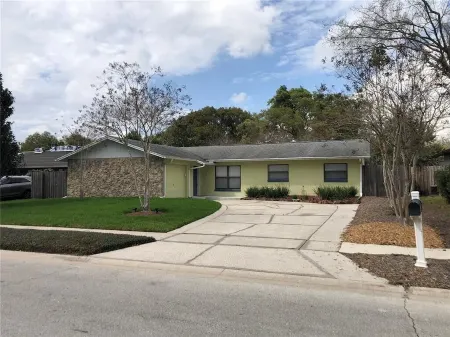 This Charming House with an outdoor pool, 3 bedrooms, 2 full baths.