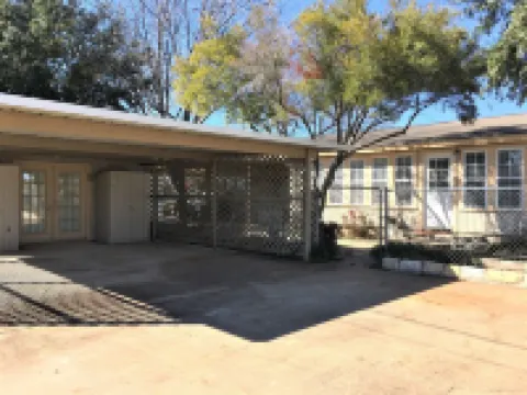 Firefly Cottage - Lakefront Cottage with Huge Dock on Quiet Cove