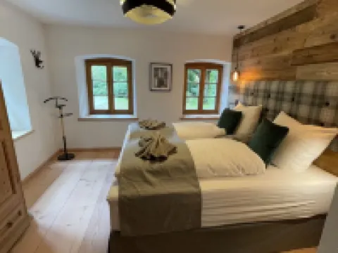 Wundervolle Erdgeschosswohnung mit Blick ins Grüne Hotels in Marquartstein