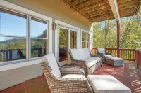 Mountain Views - Hot Tub - Firepit - Gameroom - Near Blue Ridge Parkway & AVL