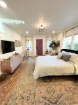 Citrus Studio 3 Relaxed Central Vibe Отели рядом с достопримечательностью «Calvary Chapel Chico»