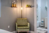 Modern pet friendly house near Starved Rock! Fully fanced yard! Hotels in Ottawa