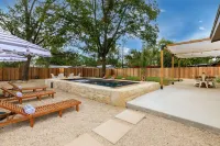 Pool, 3-Min to Main, Sleeps 8