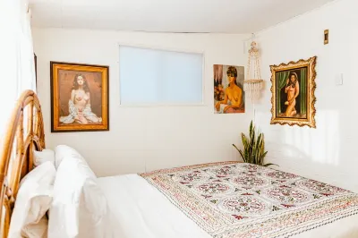 70s Vibes with Hot Tub & Pool! The Coyote House Hotels near Yucca Valley Elementary School