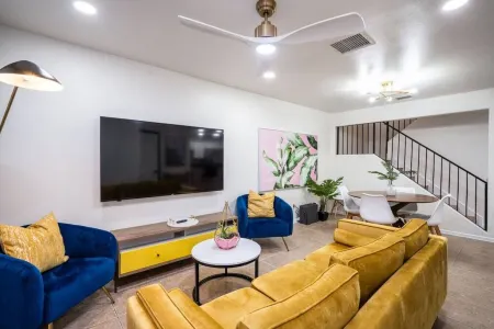 Art Deco 3 Bedroom Near Ft Bliss