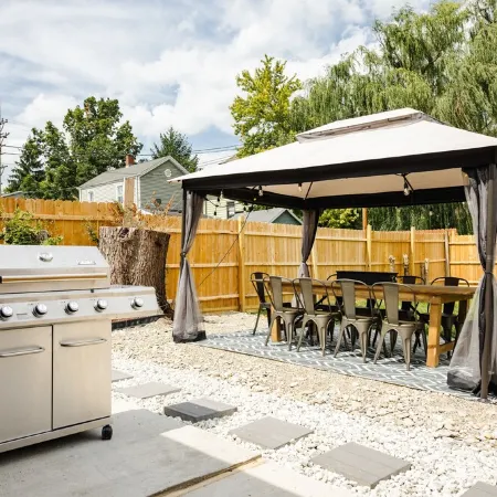 GameLounge~2KingBeds~PinkBedRoom~Gazebo~FirePit~SpookyNook~Walk2Mainst~Arcade