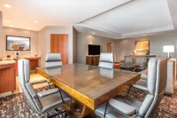 Embassy Suites by Hilton St. Louis St. Charles Hotels in Frontier Township