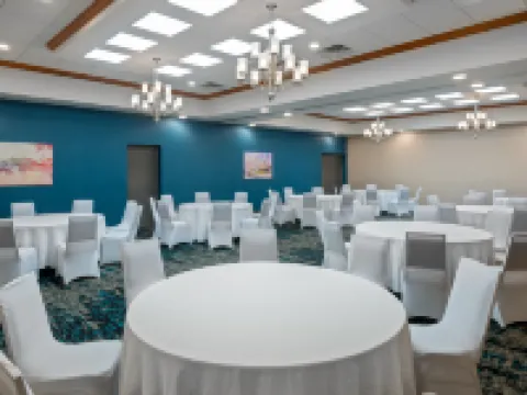 ハンプトン イン ソールズベリー ソールズベリーのホテル