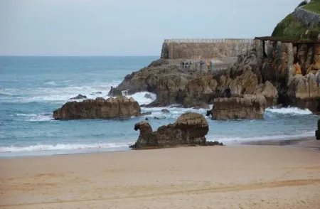 Studio with parking at the door and Wifi.