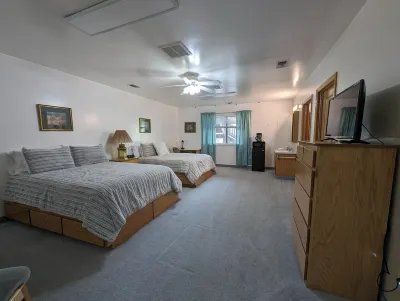 Home-like Cabin Room - Room 144