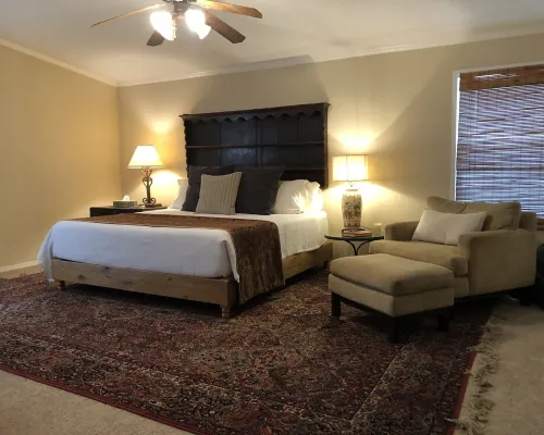 Secluded & Spacious River Retreat With A View Hotele w: Sutton County