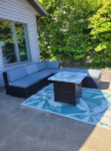 Pool 8 River House , A Couples' Retreat!