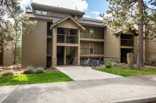 Newly Remodeled Luxury Condo at Seventh Mountain Resort Close to Mt Bachelor