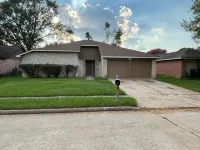 Cozy 3-bedroom house in welcoming Houston with AC, WiFi Hôtels à proximité de : Katy ISD Transportation