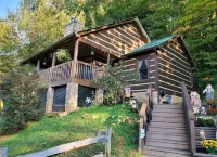 2 Bedroom Near Pigeon Forge - 샬레 호텔