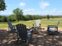 Deer Cabin at Mountain View Retreat Hotels in Latimer County