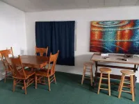 The Green River House