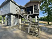 RIVER FRONT HOUSE