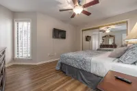 Lake Hamilton Hideaway