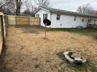 Pet-friendly home in Palestine with Fenced Yard!Weekly and monthly discounts! Отели в г. Крофорд