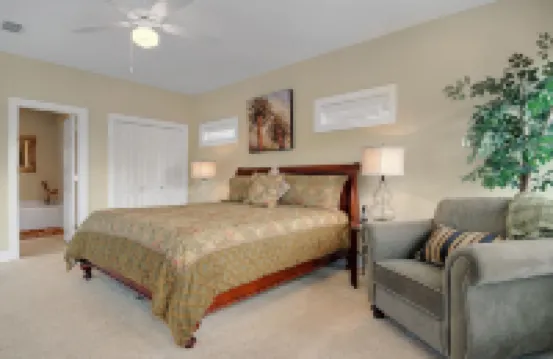 3-bedroom + Bonus Bunk Room cottage just steps from Miramar Beach