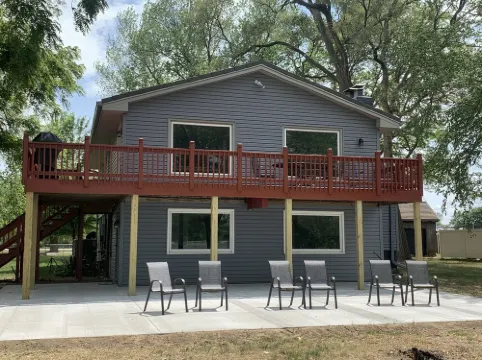 Best CWS spot around! Great for groups-family. Closest location and on  A LAKE! Hoteles en Carter Lake