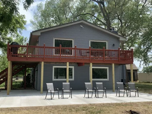 Best CWS spot around! Great for groups-family. Closest location and on  A LAKE!