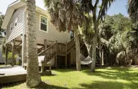 3 Minute Beach Walk! ~ 3Br/3BA Treehouse Cottage Among Historic Oaks!
