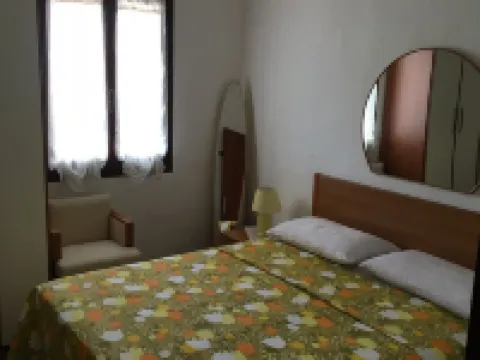 Beach house with private entrance on the beach. Hotel a Perd'e Sali