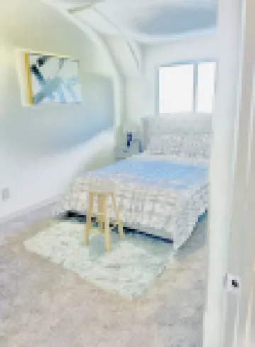 Brand new charming 2 bedroom Townhouse get away