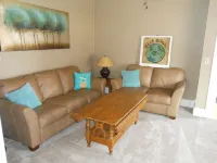 Beautiful Victorian, Newly refinished. Whole House sleeps 10