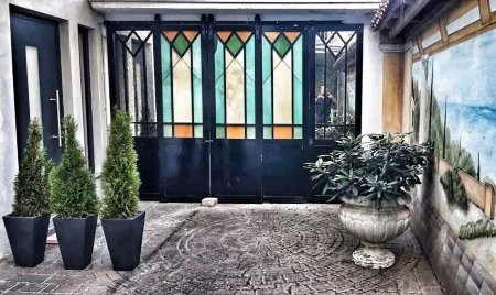 Exceptional loft with large outdoor terrace