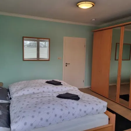 Vacation Apartment for Families with Playroom and Terrace, Near Leisure Park