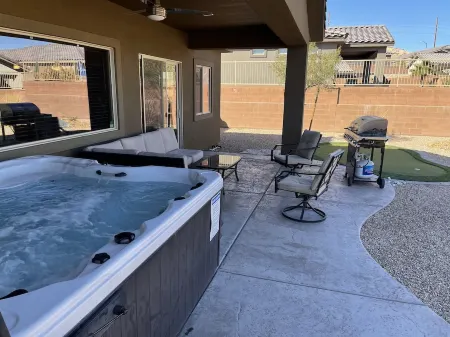 Beautiful Luxury Home with a Spa