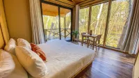 Kilimanjaro Safari Treehouse at Four Fillies Lodge Hotels in Peterstown