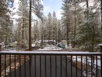 Spacious 4BR/3BA Family Home + Must See Game Room. Hotels in Plumas County