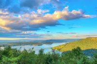 Anchor Down - 3 bed/2 bath Cabin