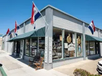 Luxury Beachfront Penthouse near SF (4)