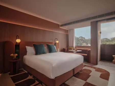 The EVE Hotel Sydney Отели рядом с достопримечательностью «Библиотека Грин сквер»