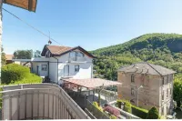 Como Holiday Home - Apartment ideal for families.